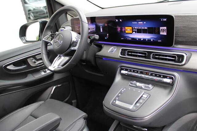Mercedes-Benz EQV 300 L2 / AMG / Panorama / 7-Persoons / Burmester / Electr Stoelen / Vol Opties / NIEUWSTAAT