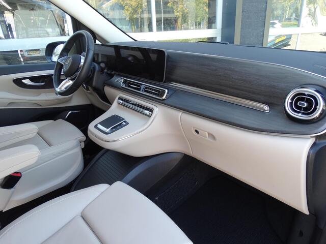 Mercedes-Benz EQV 300 L2 90kWh | 7-persoons | Distronic | Luchtvering