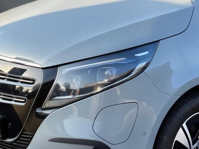 Mercedes-Benz EQV 300 L2 90 kWh 7 personen Distronic LED WideScreen Stoelverwarming Camera