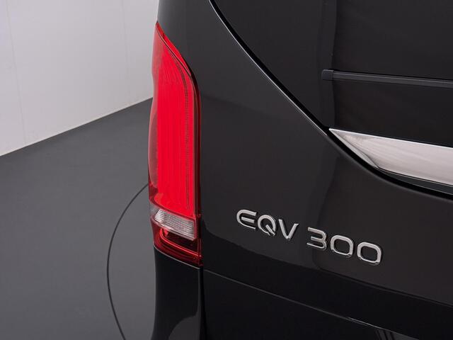 Mercedes-Benz EQV 300 L2 Business Solution Limited 90 kWh 8-PERSOONS | 49.000 KM | BTW VERREKENBAAR | ELEKTRISCHE SCHUIFDEUREN | LEDER | 360° CAMERA | DODEHOEKDETECTIE | RIJKLAAR INCL. 12 MND BOVAG GARANTIE