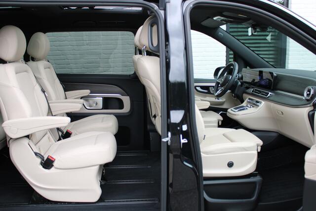 Mercedes-Benz EQV 300 L2 / AMG / Panorama / Elec Stoelen / 7-Persoons / Burmester / Vol Opties / NIEUWSTAAT