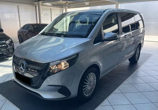 Mercedes-Benz EQV 300 L2 90 kWh 8 Personen 57.959 incl BTW 2 Schuifdeuren Distronic Stoelverwarming Camera