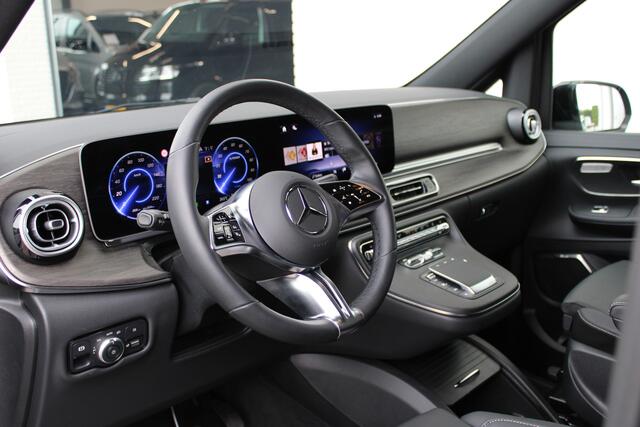 Mercedes-Benz EQV 300 L2 / AMG / 7-Persoons / Luchtvering / Burmester / 360 Camera / Vol Opties / NIEUWSTAAT