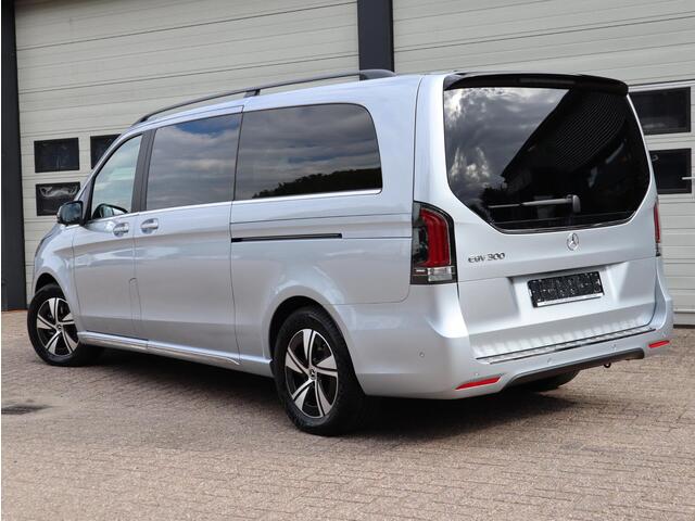 Mercedes-Benz EQV 300 90 kWh L3 - 7 Pers. - Elc.Schuif - AMG - Leder