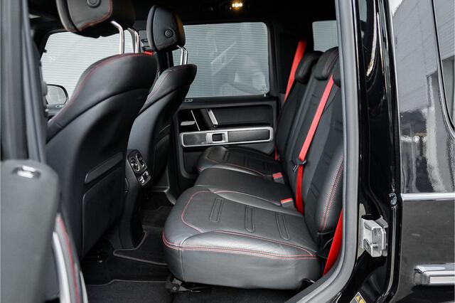 Mercedes-Benz G-KLASSE 500 AMG Pano Burmester Disctronic Massage Airmatic