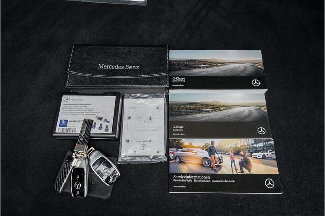 Mercedes-Benz G-KLASSE 500 AMG Pano Burmester Disctronic Massage Airmatic