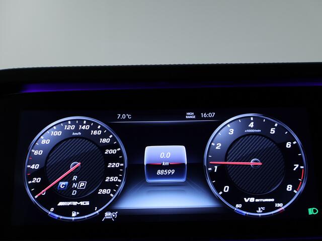 Mercedes-Benz G-KLASSE 63 AMG | V8 | 585pk | 360°-camera | Burmester | AMG-Ride Control | Trekhaak | Distronic | Schuifdak | Inclusief 12 Maanden Garantie