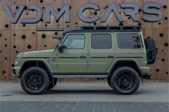 Mercedes-Benz G-KLASSE 63 AMG 4x4² | First 40 | CARBON |AKRAPOVIC| GRIJS KENTEKEN | WRAPP MAT GROEN