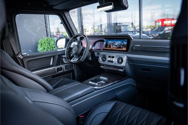 Mercedes-Benz G-KLASSE AMG G63 Facelift - Carbon Pakket | Manufaktur China Blue | Panorama | Nappa leder