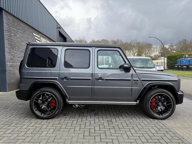 Mercedes-Benz G-KLASSE AMG 63 Grijs Kenteken | 1E EIGENAAR | MB FABRIEKSGARANTIE | CARBON | BURMESTER | SCHUIFDAK | LED | MEMORY | STOELMASSAGE | STOELKOELING | CARPLAY |