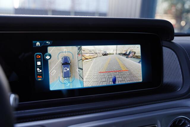 Mercedes-Benz G-KLASSE 63 AMG MY 2025 GRIJS KENTEKEN