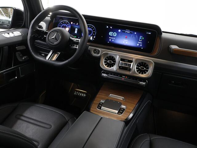 Mercedes-Benz G-KLASSE 580 met EQ-Technologie 116 kWh | Smaragdgroen | Schuifdak | 360 camera | Burmester | Night pakket |