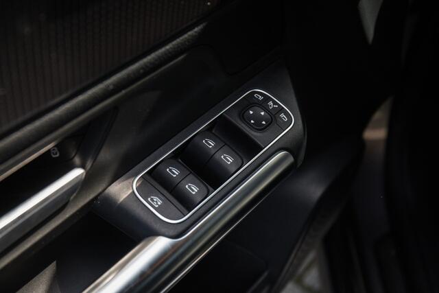 Mercedes-Benz GLA-KLASSE 200 Progressive , Camera, Cruise