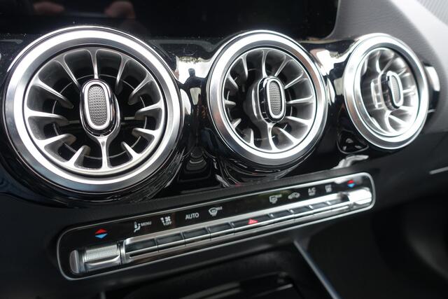 Mercedes-Benz GLA-KLASSE 250e AMG Line Limited l Pano l Burmester® l Sfeer l Trekhaak l Electrische Klep