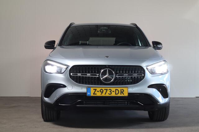 Mercedes-Benz GLA-KLASSE 250 e Luxury Line NL-Auto!! Elek.Stoelen I 360-Camera I Ambient Light