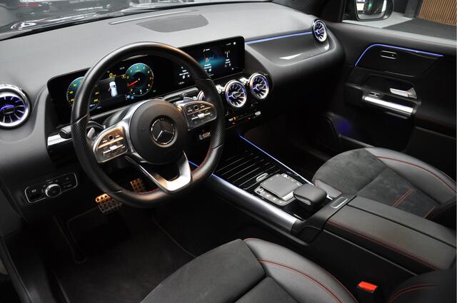 Mercedes-Benz GLA-KLASSE 200 AMG Line | Pano | Ambient | Camera | Cruise Control | Apple Carplay |