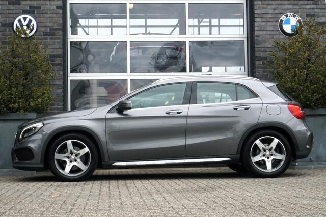 Mercedes-Benz GLA-KLASSE 250 4-MATIC AMG - LEDER - PANO - CAMERA