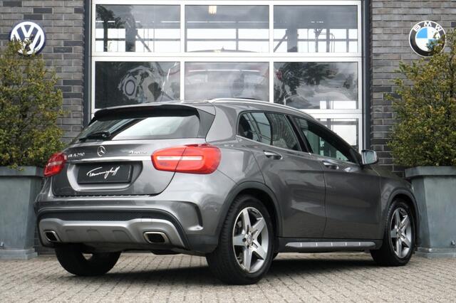 Mercedes-Benz GLA-KLASSE 250 4-MATIC AMG - LEDER - PANO - CAMERA