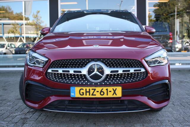 Mercedes-Benz GLA-KLASSE 250 e Business Solution AMG Limited | Pano | Camera | Half leder