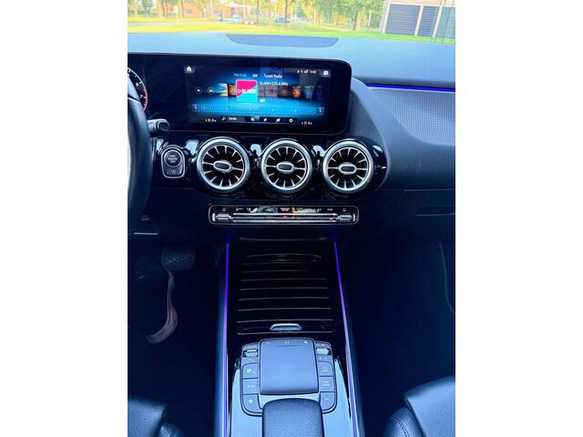 Mercedes-Benz GLA-KLASSE 200 Business Solution Luxury