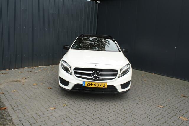 Mercedes-Benz GLA-KLASSE 200 Prestige 157PK - LEDER - NAVIGATIE - CAMERA