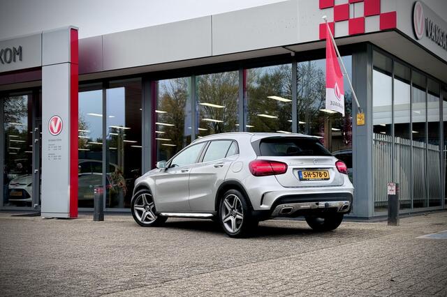 Mercedes-Benz GLA-KLASSE 180 Bus. Sol. AMG AUTOMAAT / TREKHAAK / LED / STOELVERWARMING