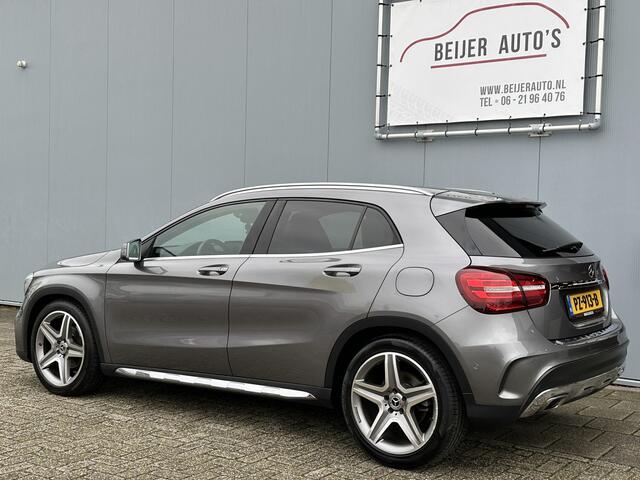Mercedes-Benz GLA-KLASSE 180 Activity Edition Automaat AMG-Pakket.