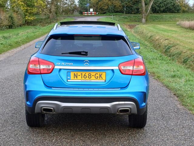 Mercedes-Benz GLA-KLASSE 250 Prestige | Prachtige kleur ! | Pano | Leer | Navi | Camera |
