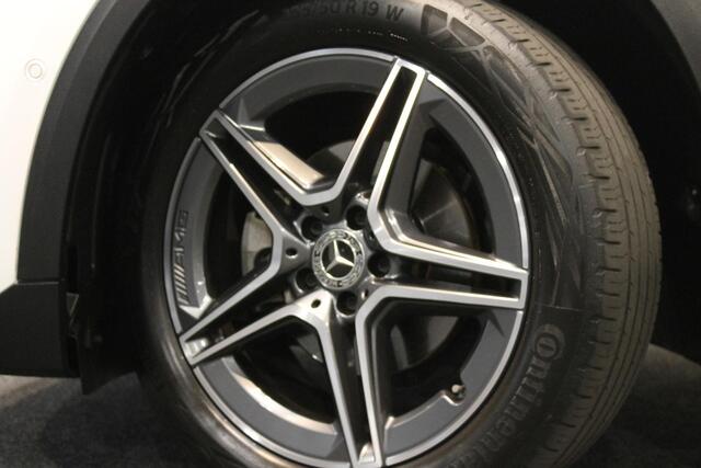 Mercedes-Benz GLA-KLASSE 180 Business Solution AMG Panorama dak
