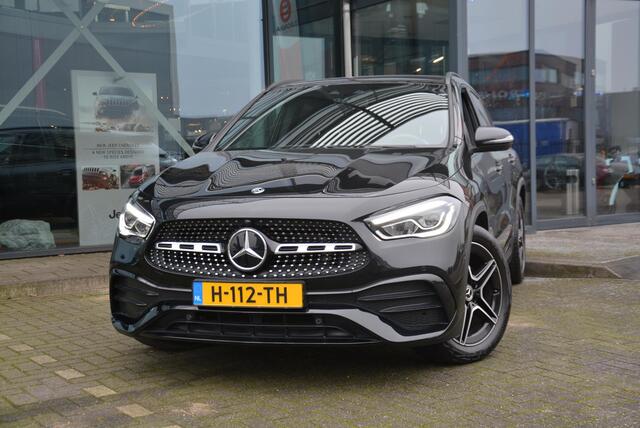 Mercedes-Benz GLA-KLASSE 200 AMG Line | 1e eigenaar | NAP | Trekhaak