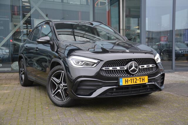 Mercedes-Benz GLA-KLASSE 200 AMG Line | 1e eigenaar | NAP | Trekhaak
