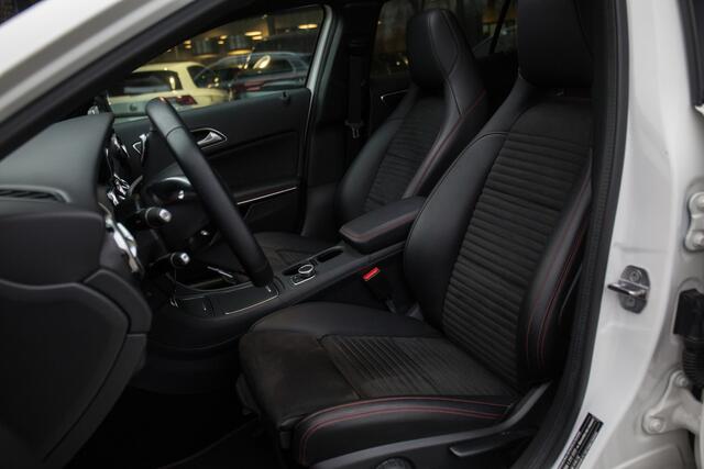 Mercedes-Benz GLA-KLASSE 200 Premium Plus , Pano dak, Harman/Kardon,