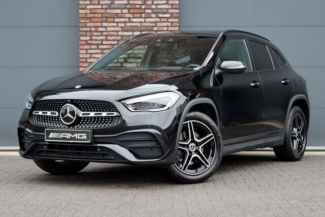 Mercedes-Benz GLA-KLASSE 250 e AMG Line Aut8 | Panoramadak | Distronic+ | Memory | HUD | Keyless Go | Surround Camera | Sfeerverlichting | Augmented Reality | Multibeam LED |