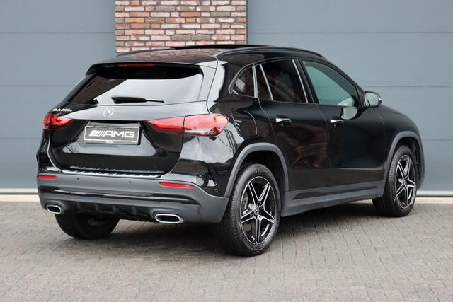 Mercedes-Benz GLA-KLASSE 250 e AMG Line Aut8 | Panoramadak | Distronic+ | Memory | HUD | Keyless Go | Surround Camera | Sfeerverlichting | Augmented Reality | Multibeam LED |