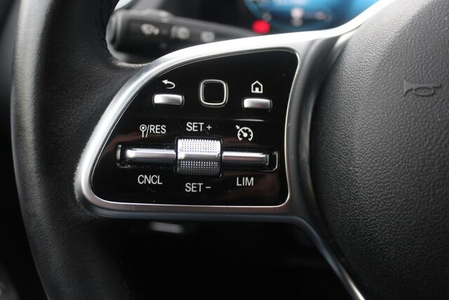 Mercedes-Benz GLA-KLASSE 250 e Progressive - MBUX WIDESCREEN - CAMERA - CRUISE CONTR. - CARPLAY -