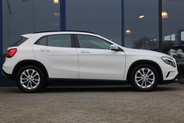 Mercedes-Benz GLA-KLASSE 180 AUT7 Ambition NAVI XENON CAMERA