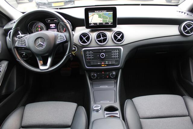 Mercedes-Benz GLA-KLASSE 180 AUT7 Ambition NAVI XENON CAMERA