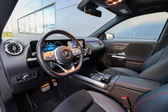 Mercedes-Benz GLA-KLASSE 250 e AMG Line | PHEV | Panoramadak | Trekhaak | 360°cam | Rijklaarprijs - incl.garantie