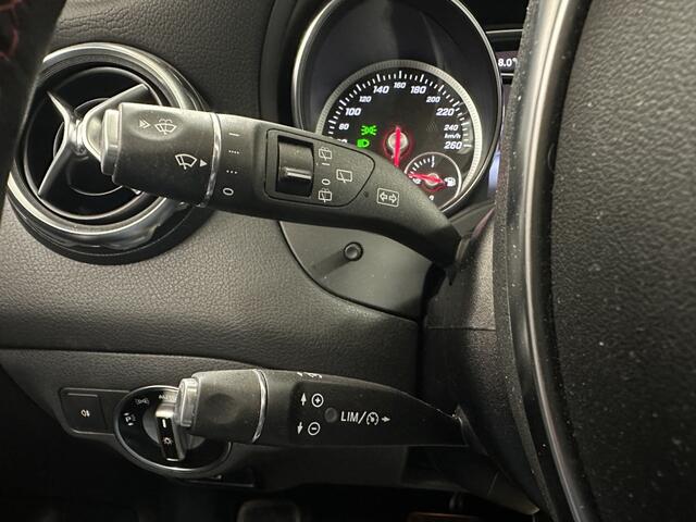 Mercedes-Benz GLA-KLASSE 180 AMG Night Ed. | Panoramadak | Keyless-Go | 19'' |