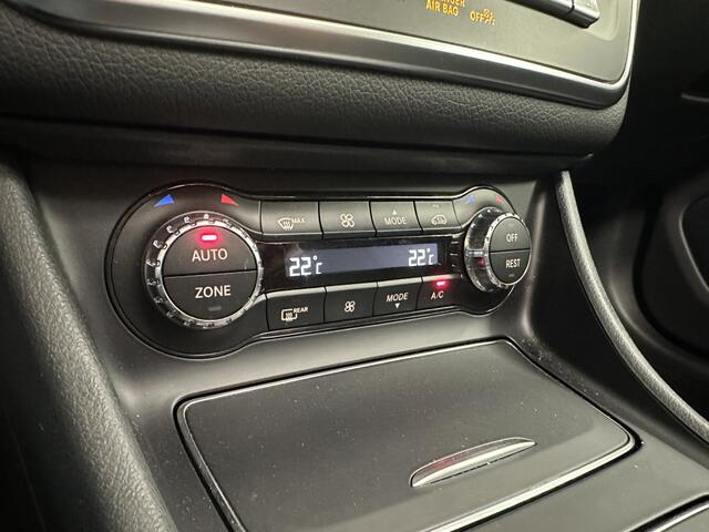 Mercedes-Benz GLA-KLASSE 180 AMG Night Ed. | Panoramadak | Keyless-Go | 19'' |