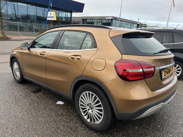 Mercedes-Benz GLA-KLASSE 180 d Business