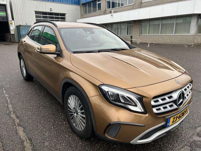 Mercedes-Benz GLA-KLASSE 180 d Business
