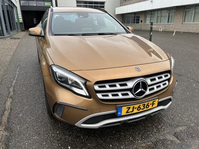 Mercedes-Benz GLA-KLASSE 180 d Business