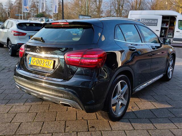 Mercedes-Benz GLA-KLASSE 180 122pk Automaat Business Solution AMG | Origineel NL | Navi + Apple Carplay+Android Auto | Clima | Cruise | Pdc V+A+Assist+Camera | Licht+Regensensor | Stoelverwarming | 18''lm