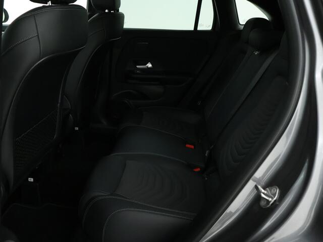 Mercedes-Benz GLA-KLASSE 250 e Plug-In Hybride | Led koplampen | Apple CarPlay | Sound system | Keyless go | Dodehoekassistent | | Inclusief 24 maanden MB Certified garantie voor Europa.