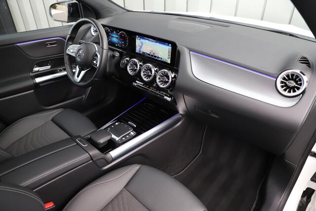 Mercedes-Benz GLA-KLASSE 250 e Luxury Line | Aut8 | 218PK | Panoramadak | Keyles-go | Sfeerverlichting | Widescreen | Stoelverw. | Led | 2023.