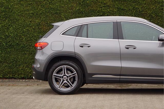 Mercedes-Benz GLA-KLASSE GLA 250 e AMG Line | Trekhaak Widescreen Camera