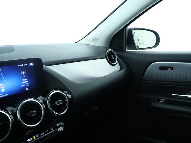 Mercedes-Benz GLA-KLASSE 250 e Plug-In Hybride | Trekhaak | LED Koplampen | Achteruitrijcamera | Inclusief 24 maanden MB Certified garantie voor Europa.