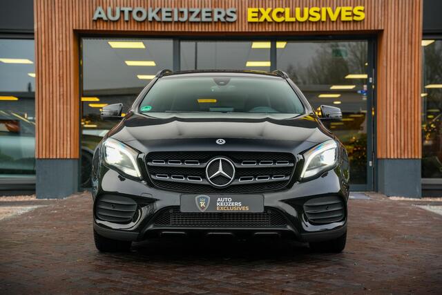 Mercedes-Benz GLA-KLASSE GLA 180 Night pakket Automaat