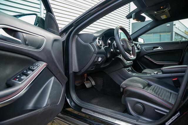 Mercedes-Benz GLA-KLASSE GLA 180 Night pakket Automaat